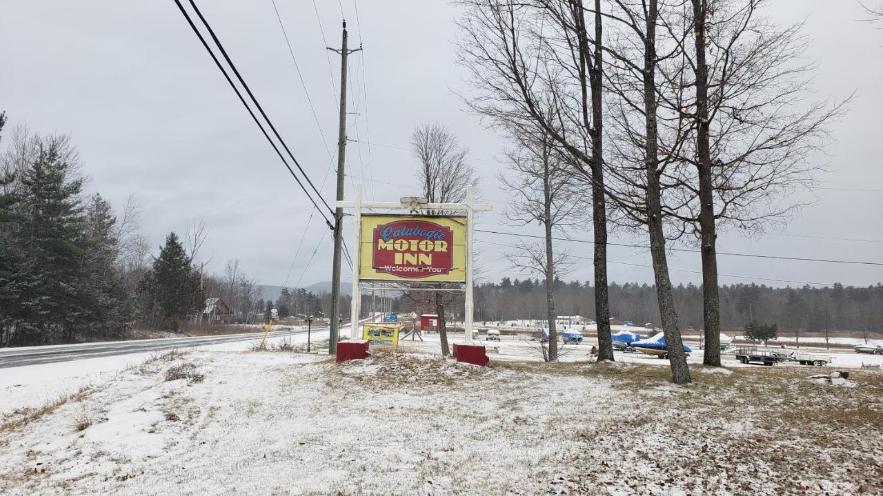 Calabogie Motor Inn Dış mekan fotoğraf