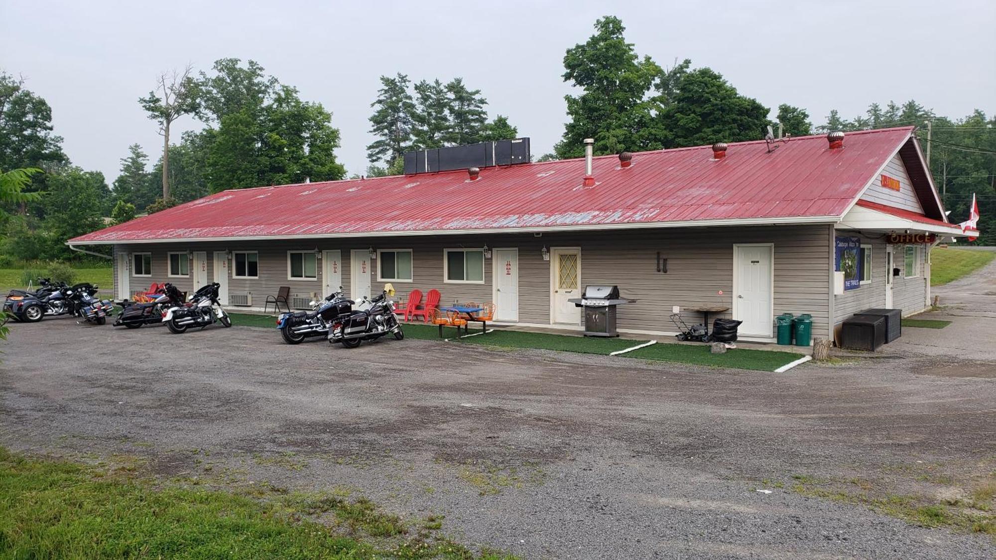 Calabogie Motor Inn Dış mekan fotoğraf